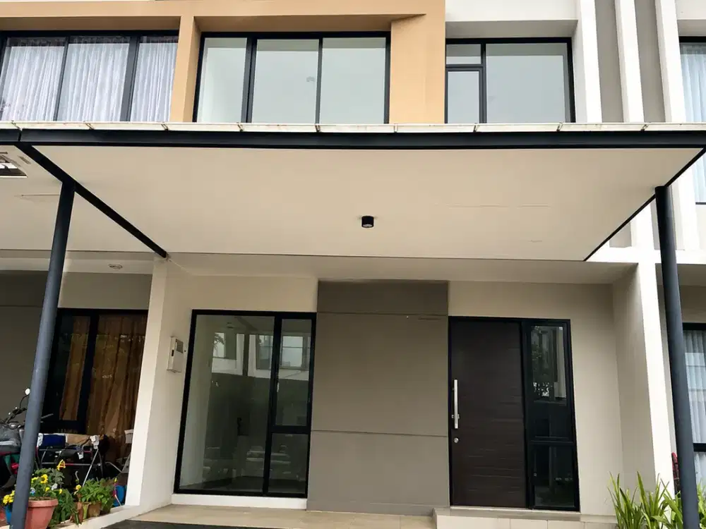 Rumah Strategis Cluster Dallas PIK2 2LT 6x10 2KT Siap Huni