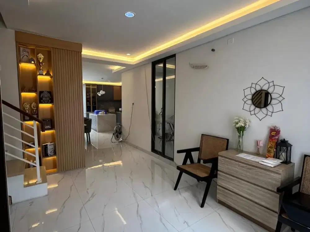 Dijual/Disewakan rumah mewah full furnished di Jakarta Garden City Cluster Shinano Jakarta Timur