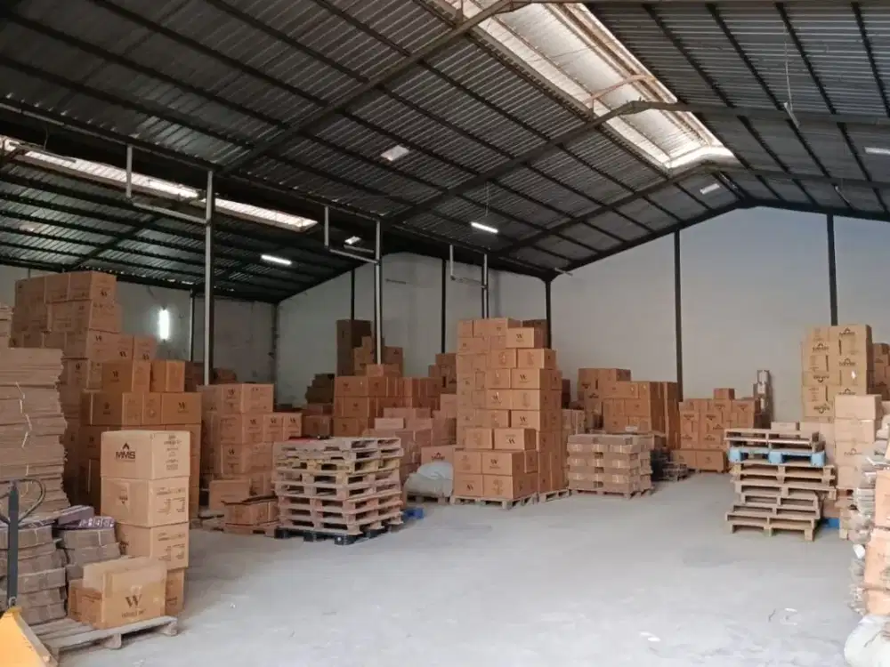 DIJUAL/DISEWAKAN Gudang di Pergudangan 2000  Salembaran, Kosambi Tangerang