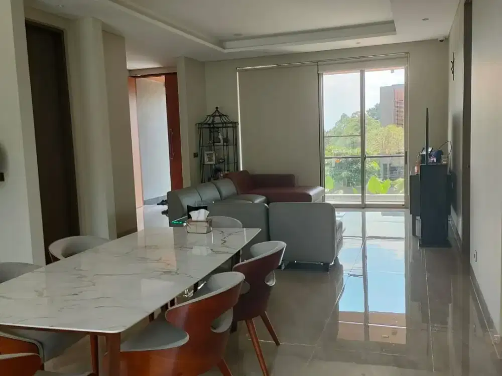 Rumah 3 lantai mewah ,full furnish,kolam renang di Budi Indah - Bandung Utara