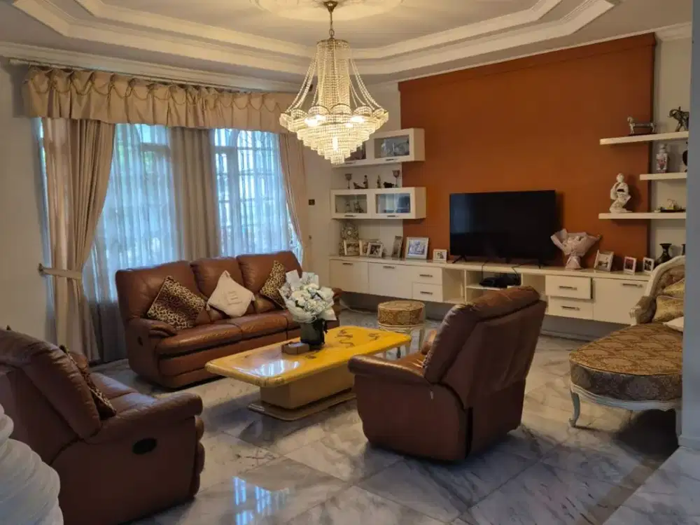 Dijual/Disewa  Rumah Pluit Timur Residence, Jakut