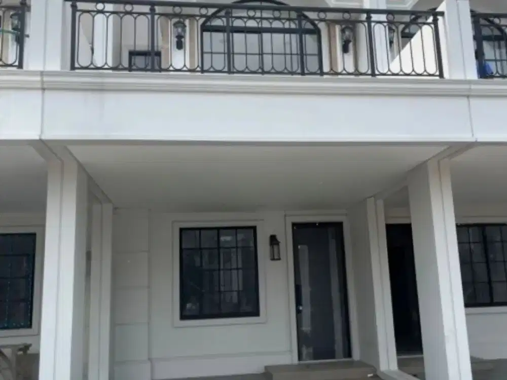 Rumah Siap Huni Cocok Untuk Pasutri Baru Lokasi Denver PIK 2 Dekat Club House