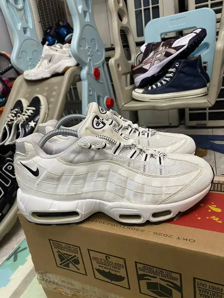 Sepatu nike air max size 43