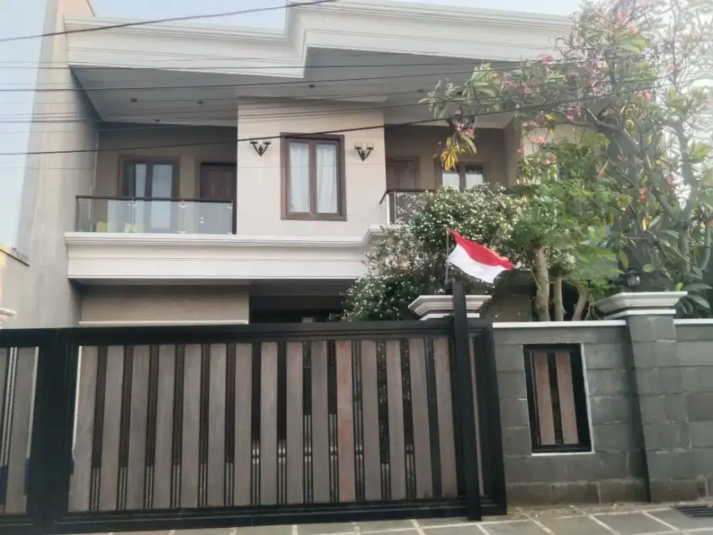Dijual dan Disewakan Rumah Mewah Di Jatiwaringin Asri 1 Bekasi