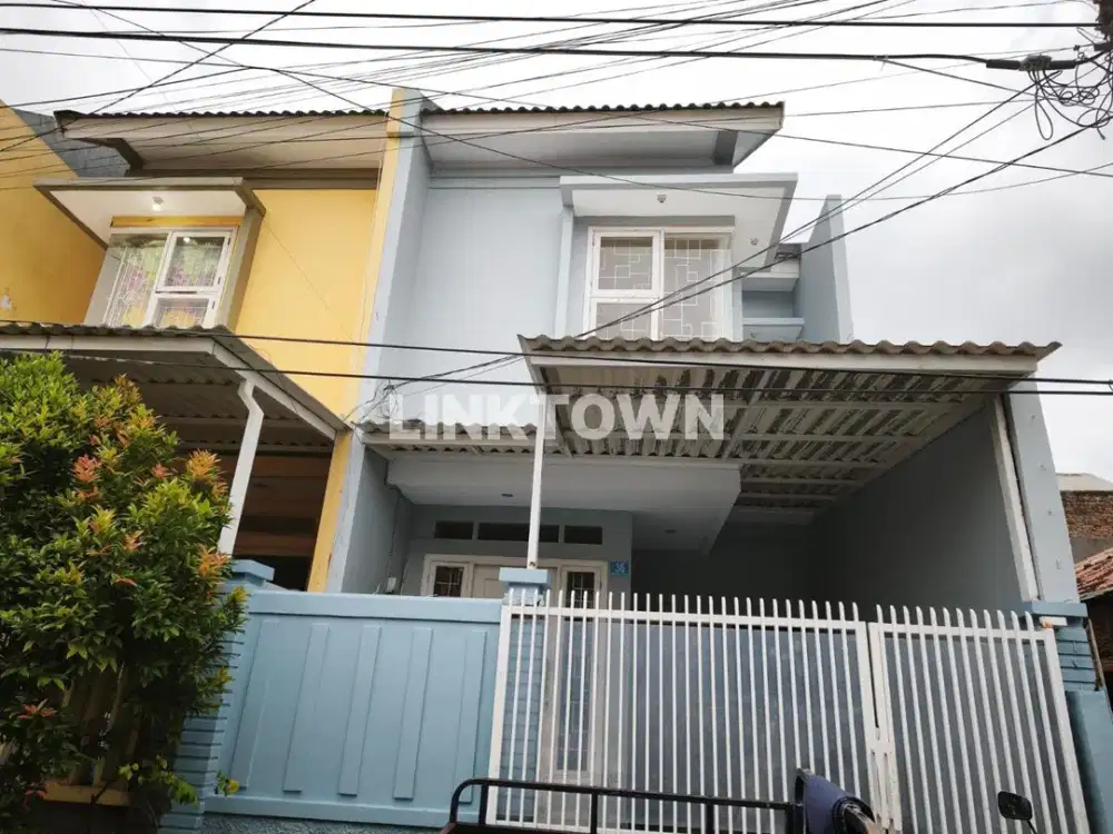 Dijual dan Disewakan Rumah Minimalis Modern 2 Lantai di Donokerto Surabaya Dekat Pasar Atom