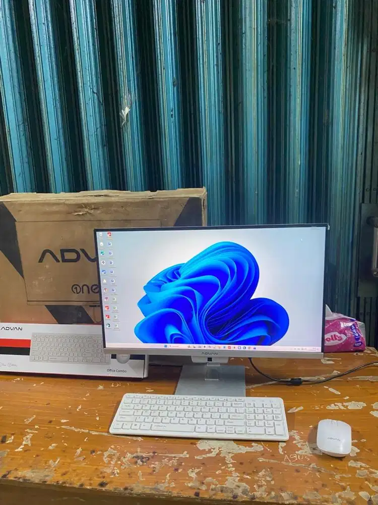 pc all in one advan one pc