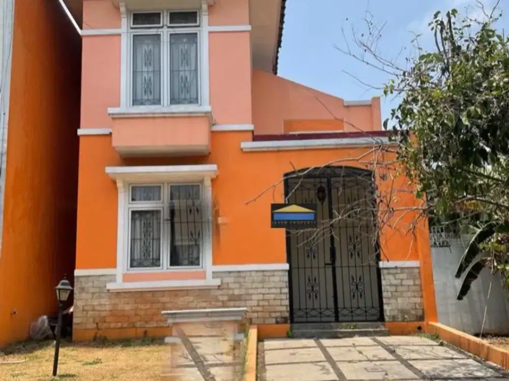 Rumah HOOK Semi Furnished di Legenda Wisata P3.191/23