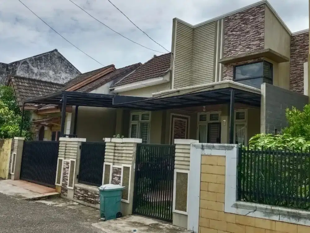 DIJUAL RUMAH FULL FURNISH KOMPLEK PHDM III KALIDONI PALEMBANG