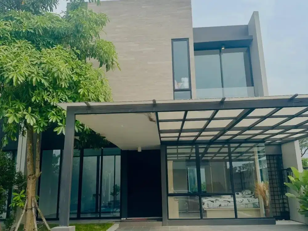 Rumah Baru Belum Pernah Dihuni, Lake View Cantik & Kolam Renang Pribadi