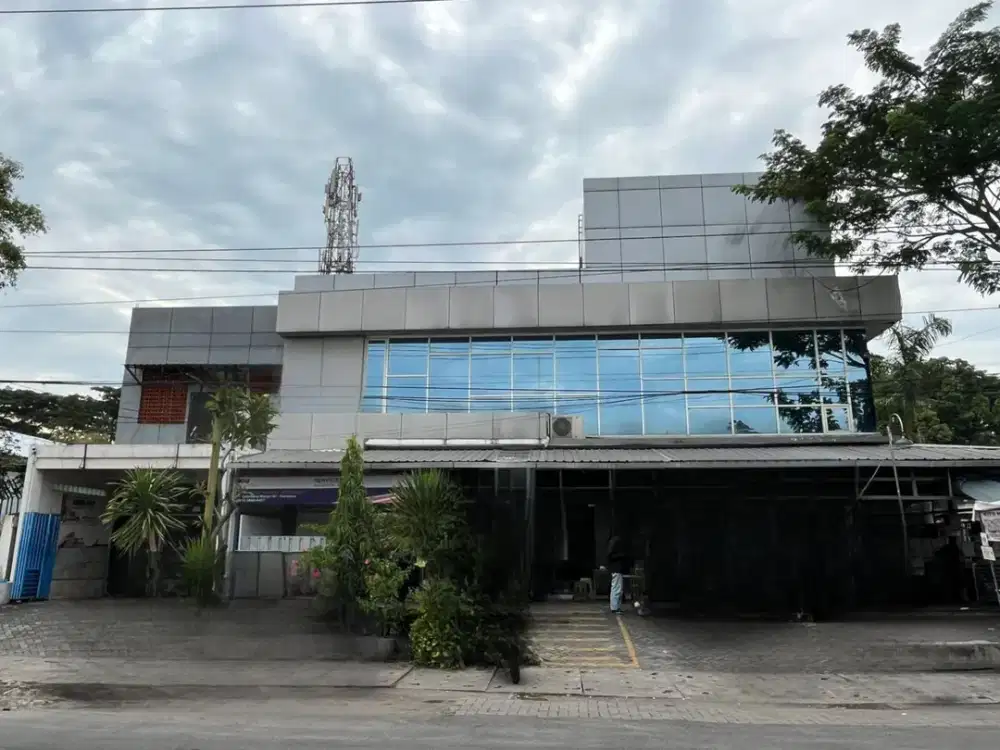 Dijual / disewakan Gedung Kantor di Ketintang Surabaya