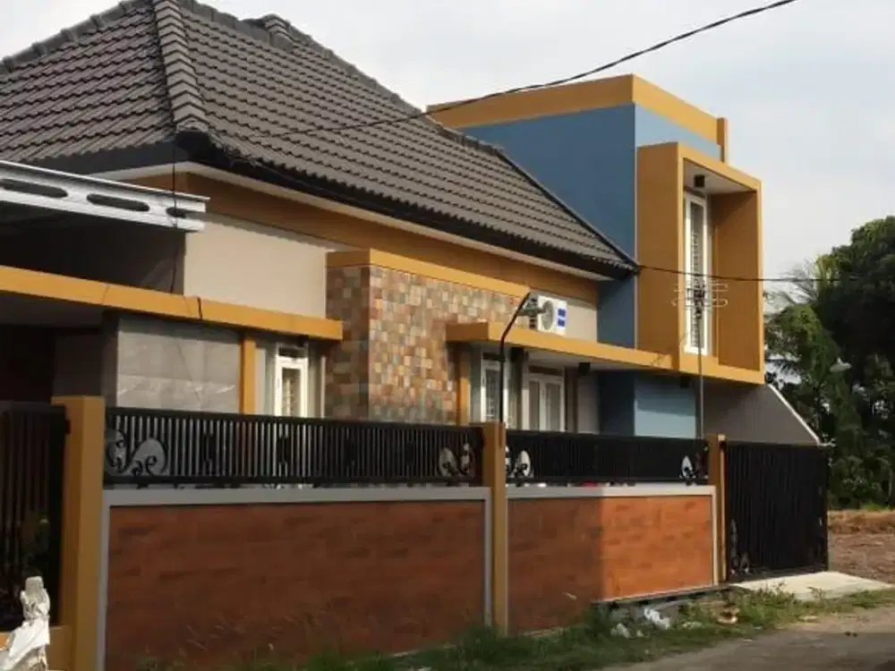 Dijual / Disewakan Rumah Ciamik HOOK Baru Gress Siap Huni Lokasi Tunjungsekar Lowokwaru Malang