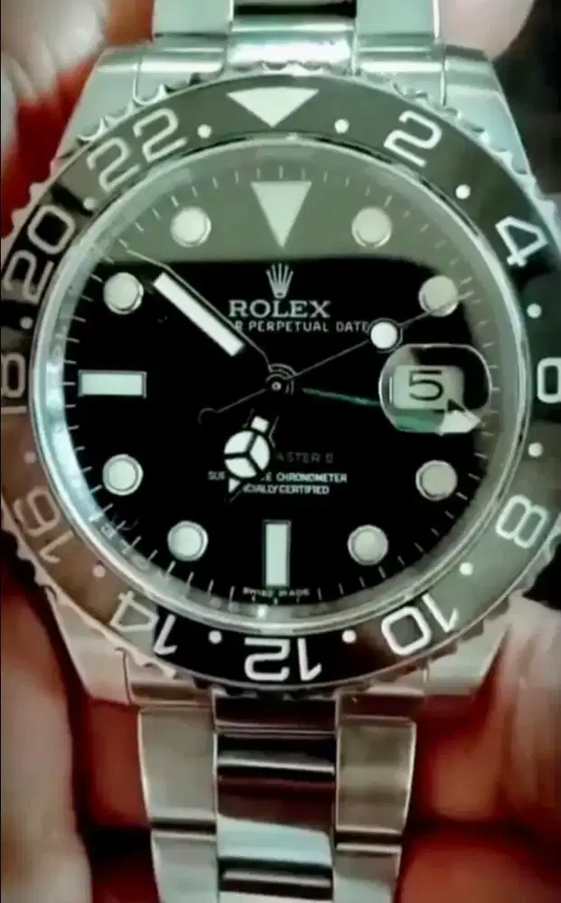 Rolex GMT Master 2. Crystal Sapphire. Mesin Swiss Eta 2836-2.