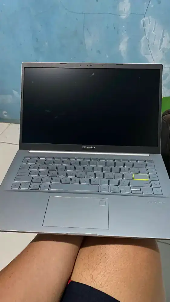 ASUS VIVOBOOK CORE i5 RAM 8GB SSD 512GB SILVER