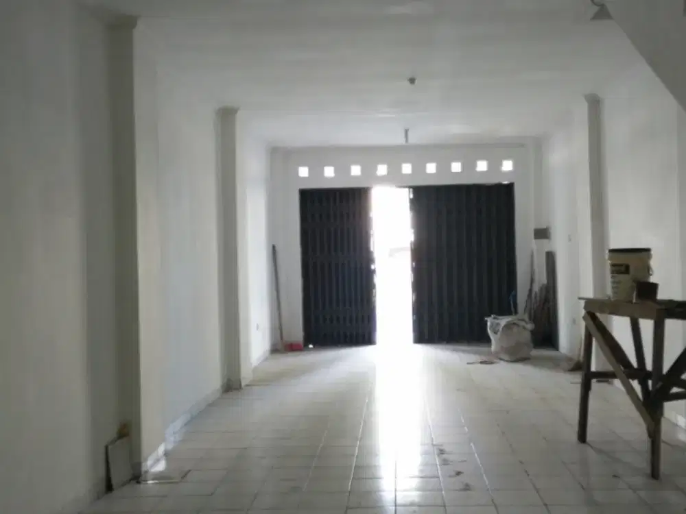 Dijual / Disewakan Ruko - Mutiara Taman Palem, Cengkareng