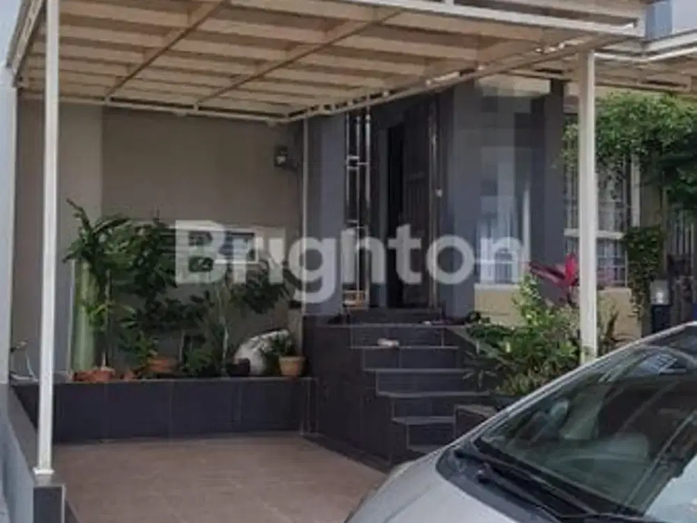 RUMAH CANTIK DUA LANTAI DI PERUMAHAN GRAND CITY