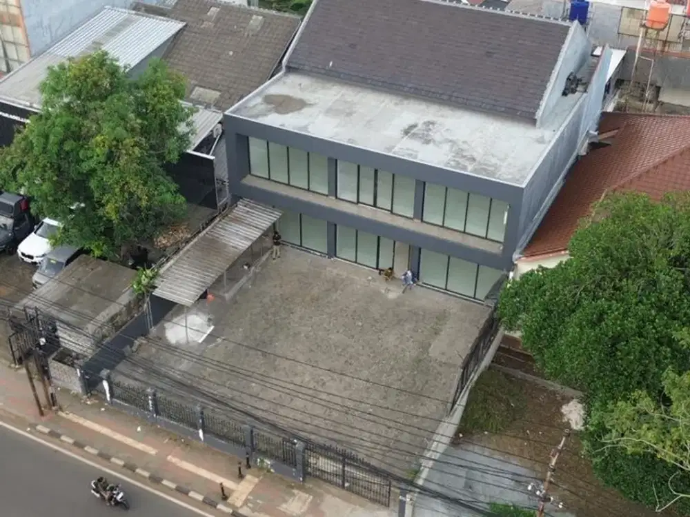 DIJUAL & DISEWA GEDUNG KANTOR JL VETERAN RAYA JAKARTA SELATAN PERUNTUKAN KOMERSIL HANYA 2 MENIT DARI TOL VETERAN