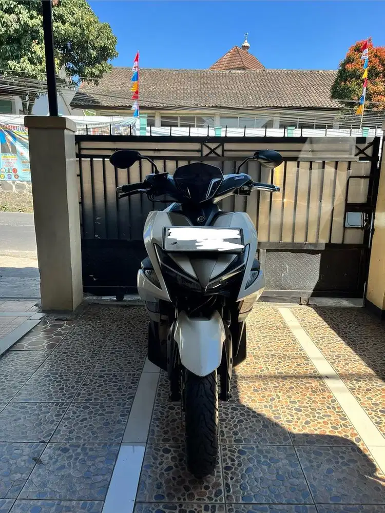 Aerox Tipe S ABS + Keyless 2018 (Aerox Old)