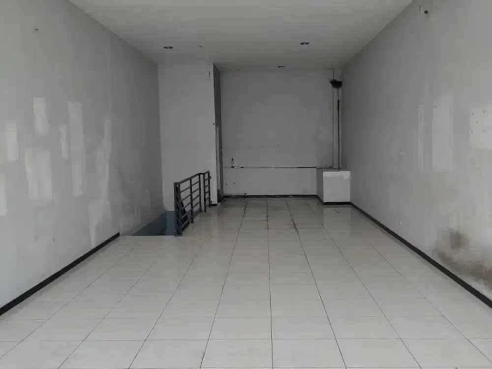 Dijual dan Disewakan Ruko Lokasi Jl. Tugu Raya Semarang