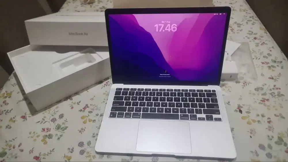 MacBook Air M1 2020 | RAM 8GB | SSD 256GB | Ex iBox | Pribadi