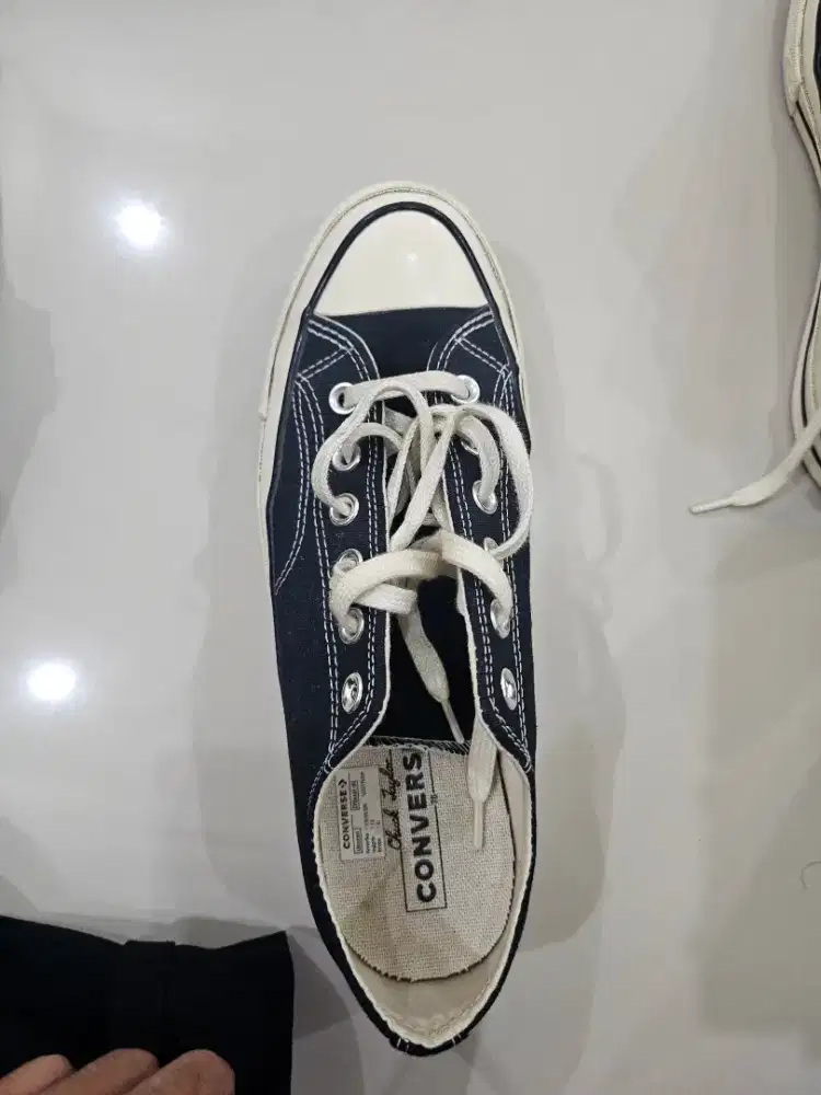 Sepatu converse