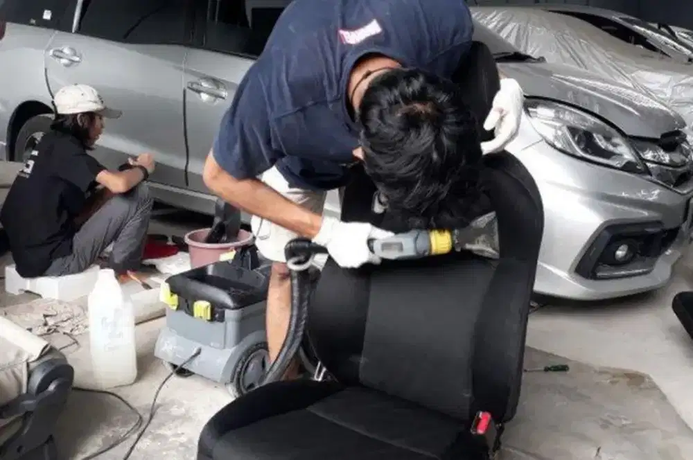Dicari Mekanik Showroom Mobil Bisa Nyetir Driver Salon Lowongan Kerja