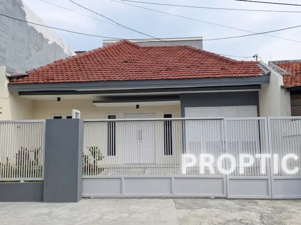 Rumah 1.5 Lantai Rungkut Surabaya – RM106APD