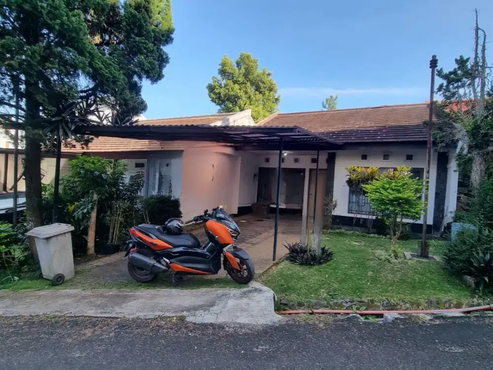 DIJUAL DAN DISEWAKAN VILLA NYAMAN SIAP HUNI DI RESOR DAGO PAKAR BANDUNG AKSES TOL PASTEUR