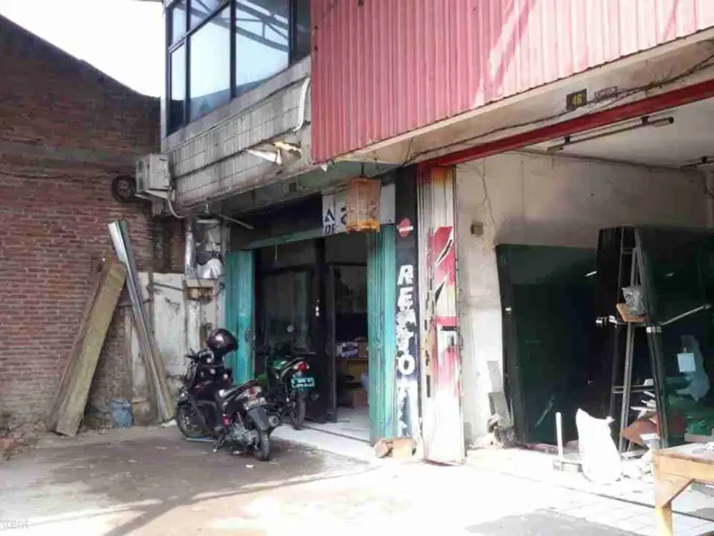 Dijual & DISEWAKAN 2 Ruko Jejer Berpagar, Di Nol Jalan Raya Area Rungkut