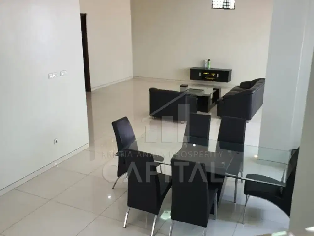 RUMAH NYAMAN SIAP HUNI DENGAN SUASANA ASRI DI RESORT DAGO PAKAR