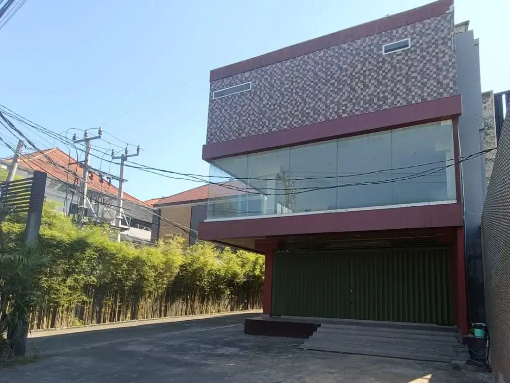 Gedung sewa di Jl Imam Bonjol, Denpasar, Bali
