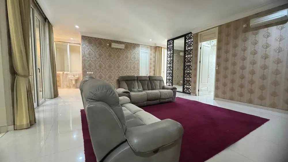 DIJUAL RUMAH 2 LANTAI MODERN MINIMALIS LARIZ WOOD PAKUWON INDAH!