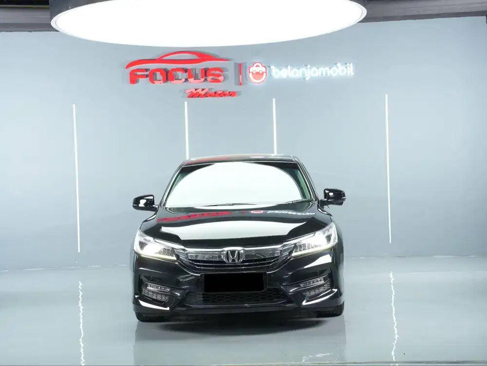 Honda Accord 2.4 VTIL AT Black On Beige NIK 2016 Antik Low KM Garansi