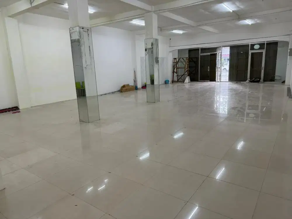 dijual atau disewa ruko 2 lantai di gatoto subroto,ciwulng