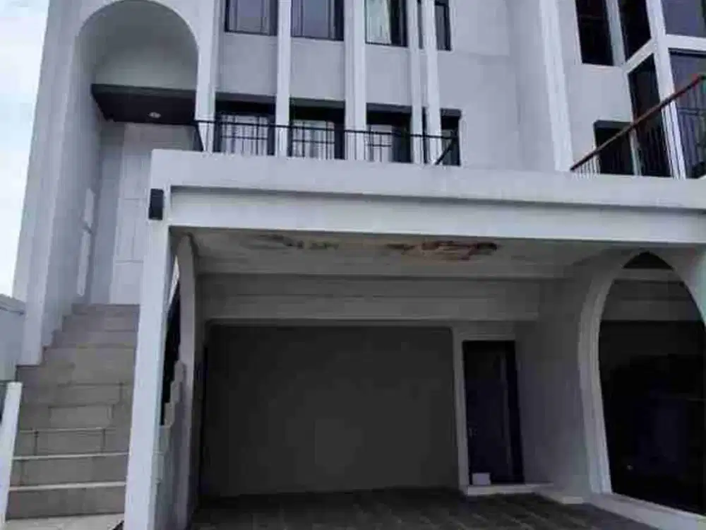 FOR RENT Rumah CLUSTER AETHER Greenwhich Park Bsd