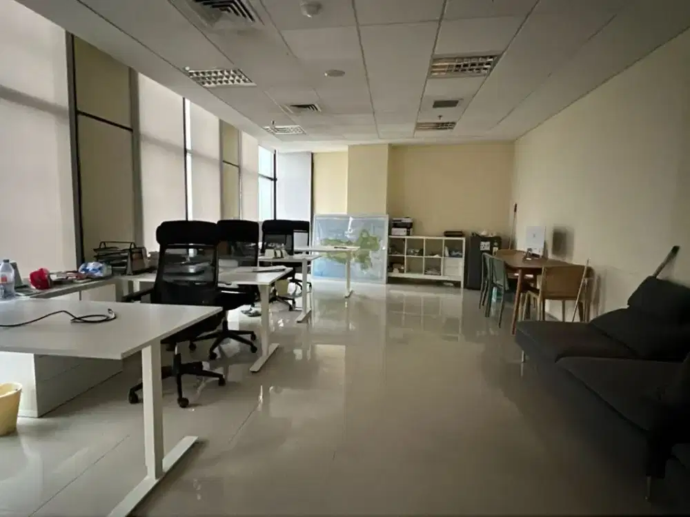 Alamanda tower unit kantor dijual/disewa, lantai tinggi city view lokasi strategis depan tol JORR, fasilitas gedung lengkap