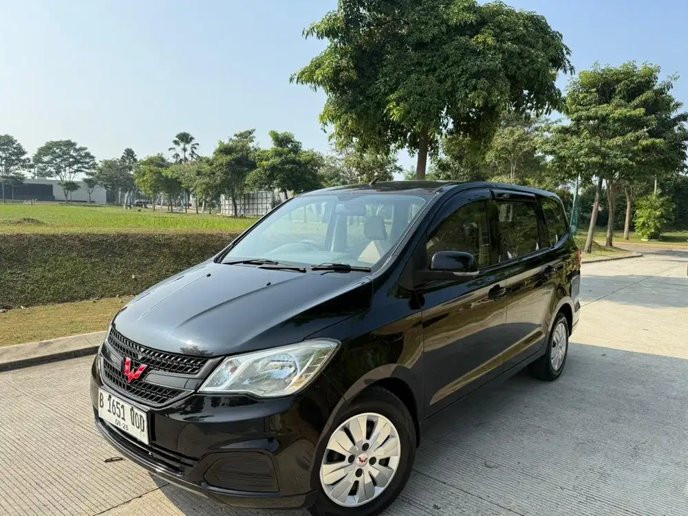 Wuling Confero 1.5 Manual 2018 Hitam