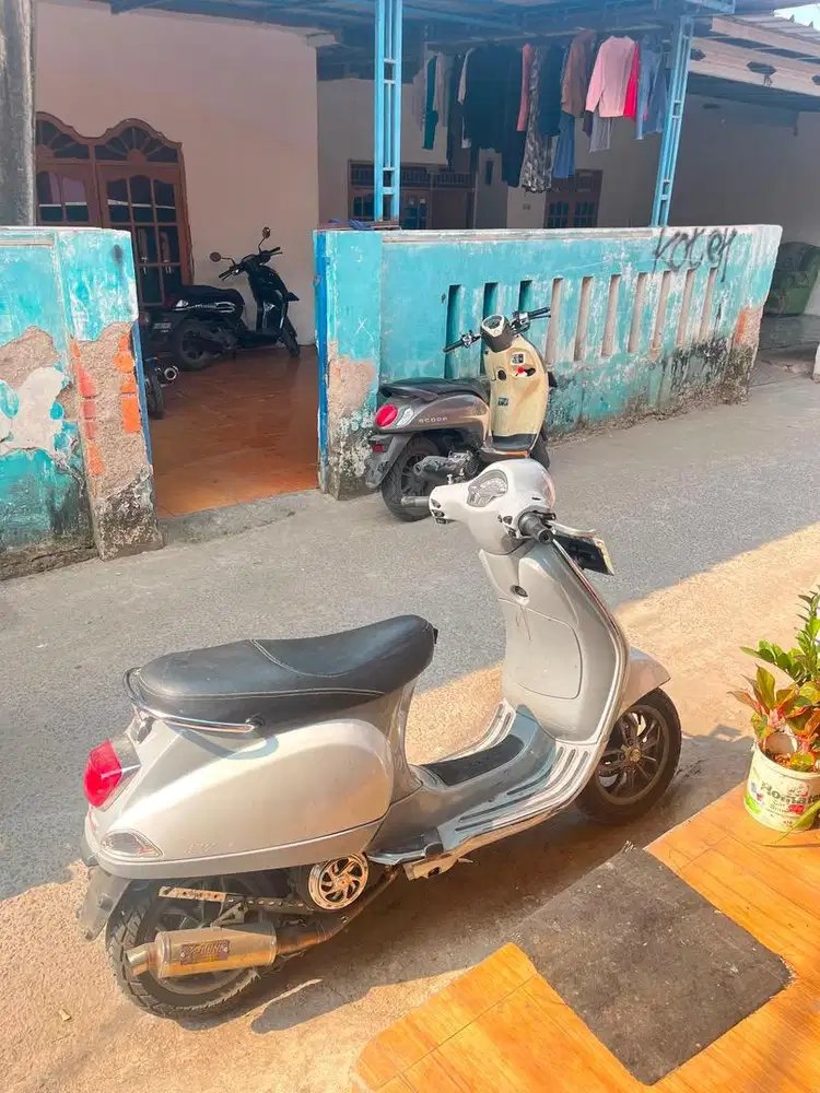 Vespa lx iget 125 2023