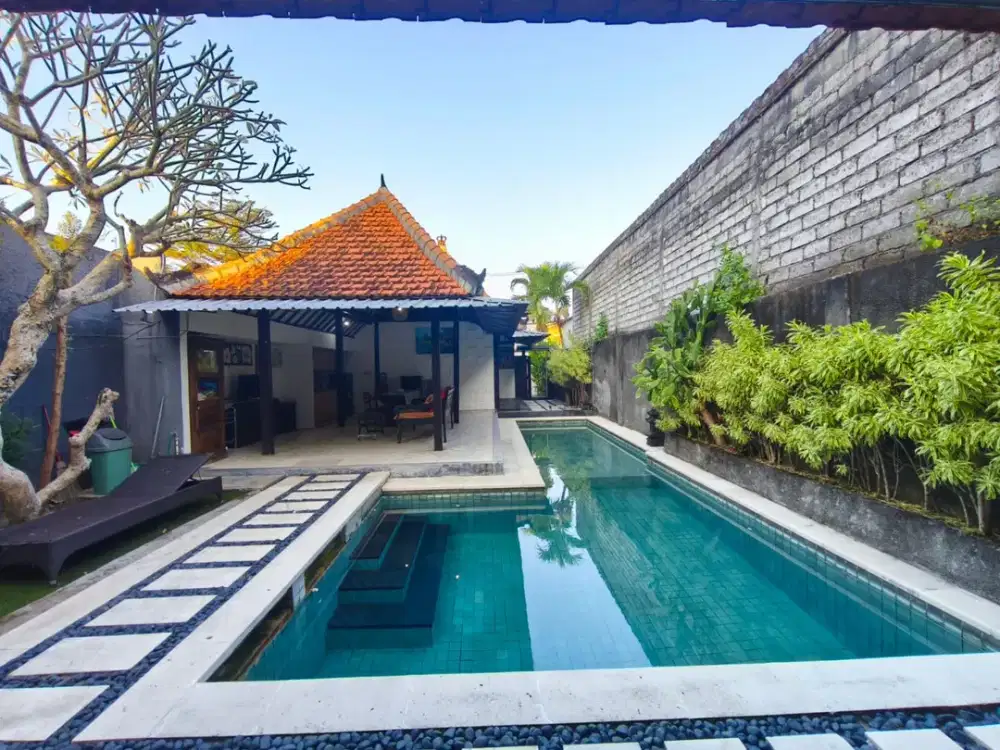 Dijual/Disewakan Villa  Lokasi Strategis di Jimbaran.