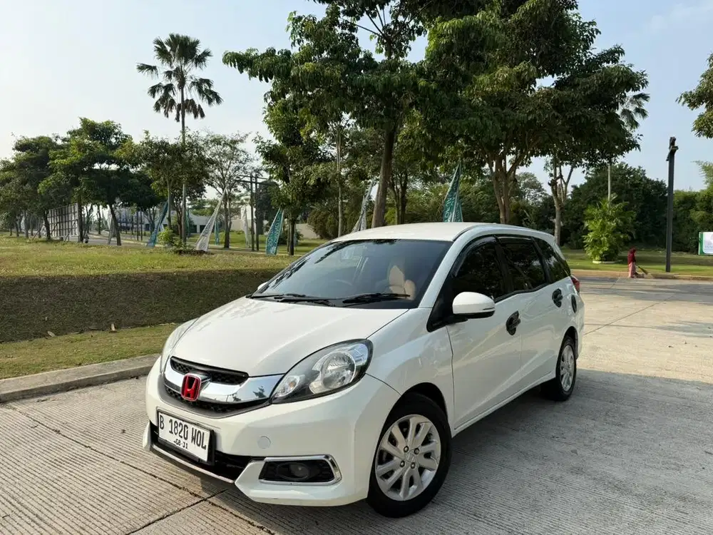 Honda Mobilio E CVT 2016 Putih