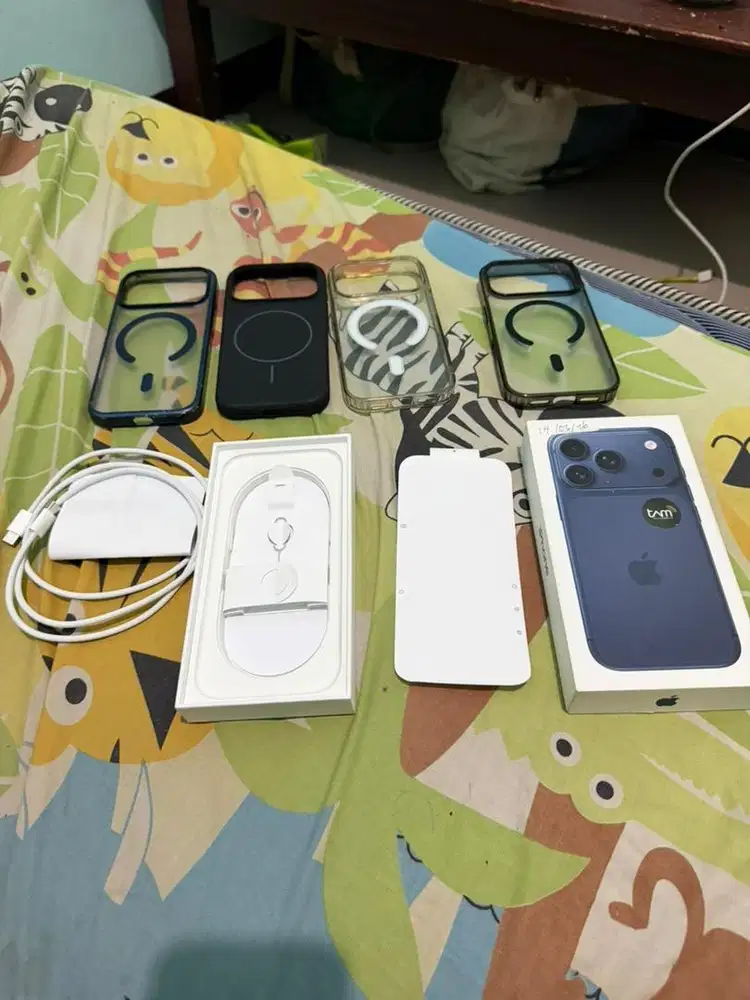 Iphone 17pro 256gb deep blue garansi resmi