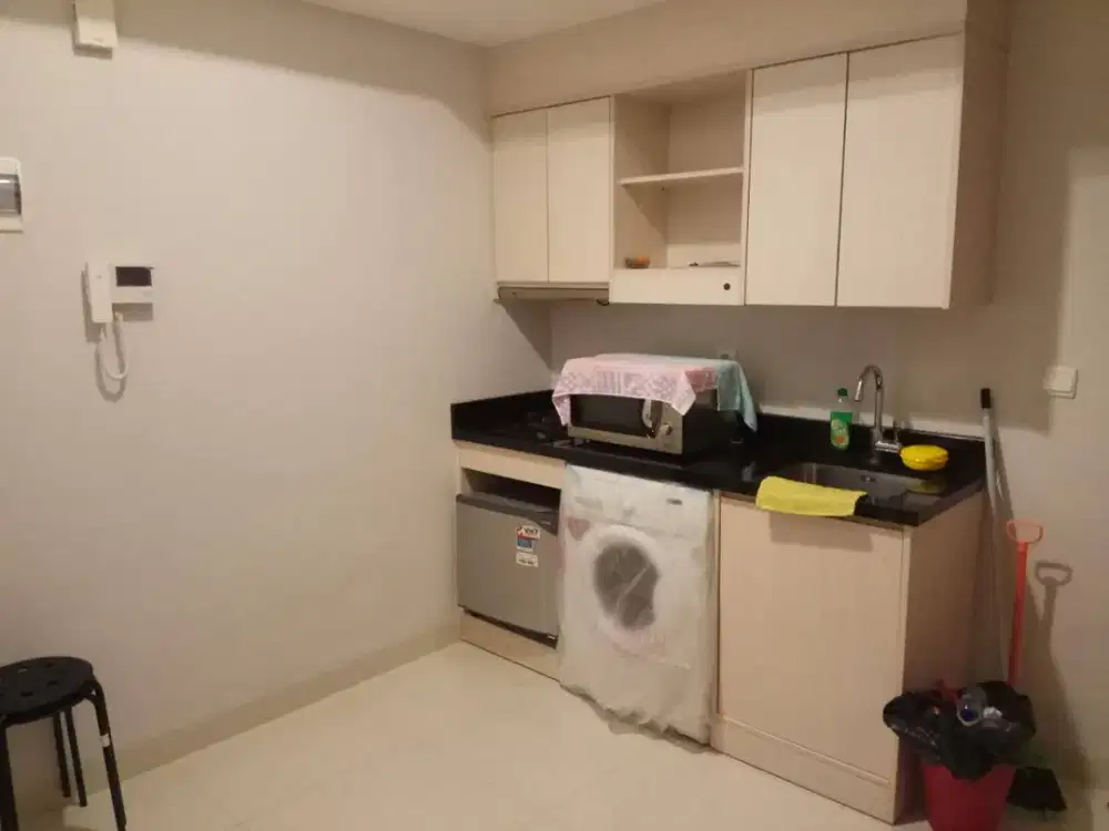 DIJUAL & DISEWA APT THE MANSION KEMAYORAN BOUGENVILLE TOWER GLORIA LT 2