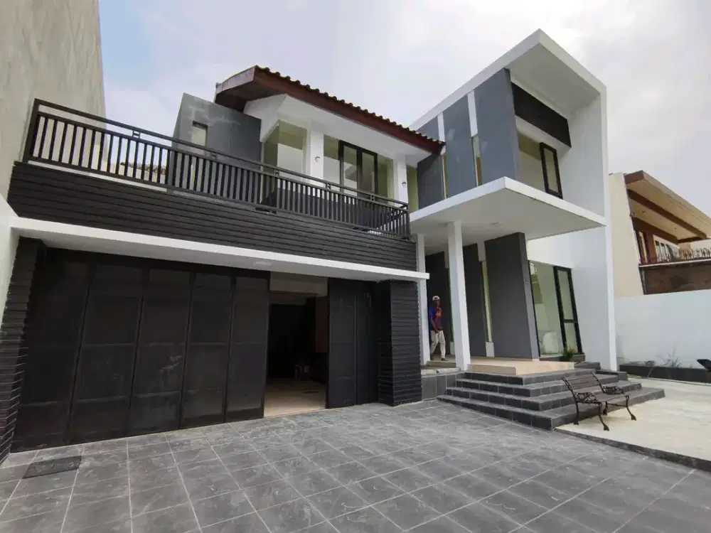 VILLA SENTRA RAYA CITRALAND