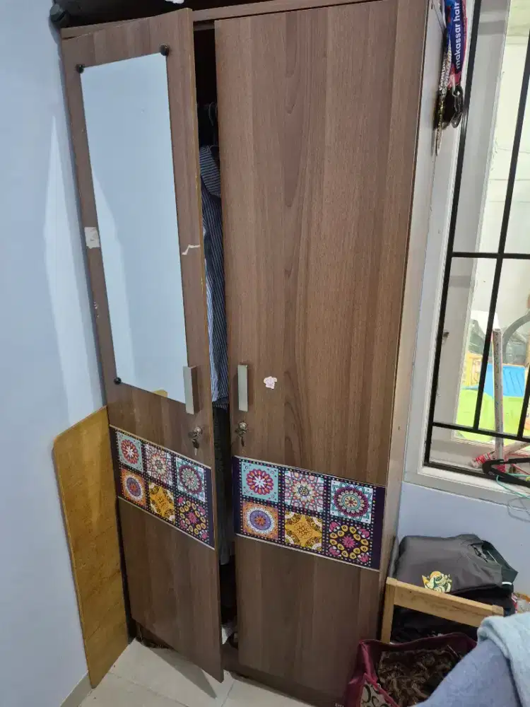 Dijual Lemari Kayu