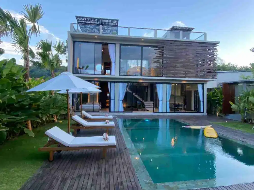 Di jual dan Di sewakaan Spacious Villa Central Goa Gong