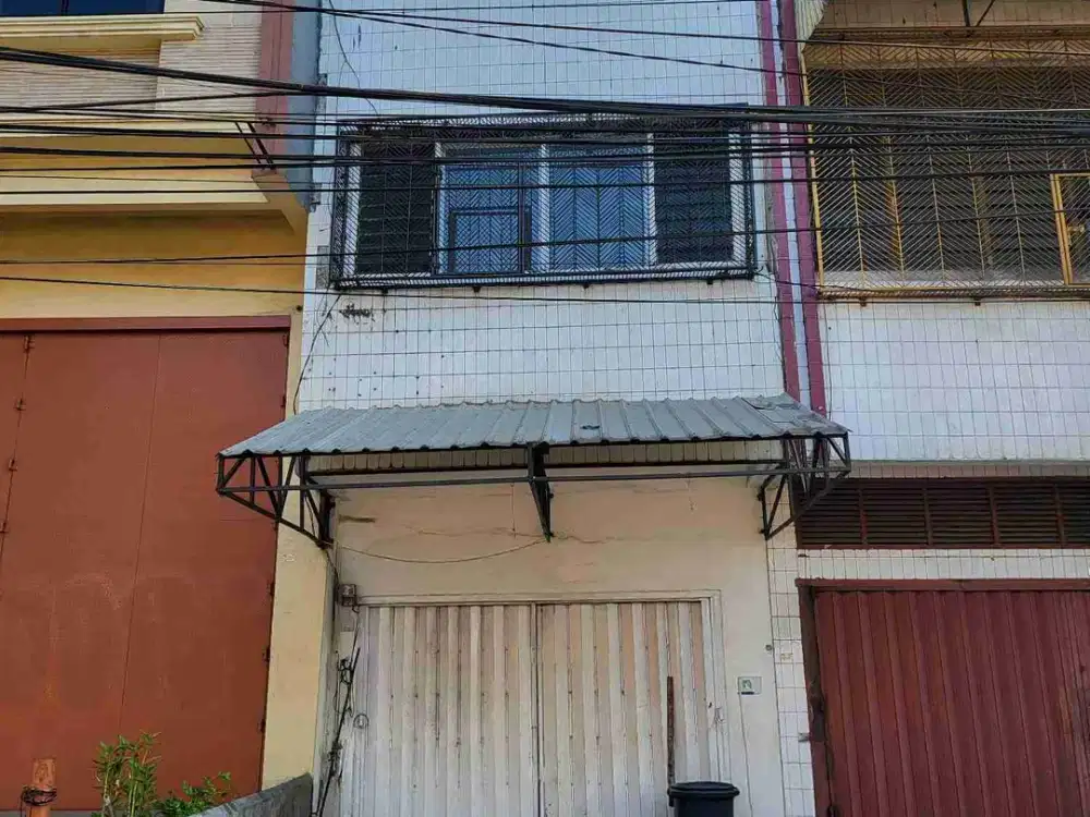 RUKO 2,5 LANTAI SIAP HUNI DI BULUSARAUNG