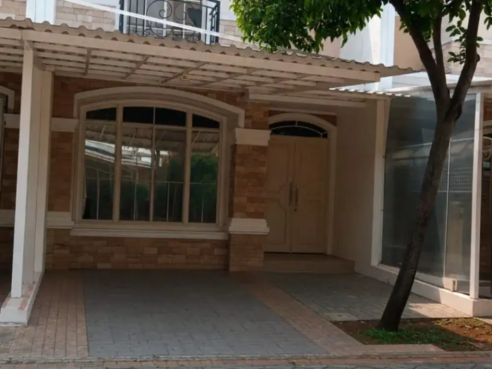Disewakan atau Dijual Rumah Cantik 2 Lantai di Perumahan Greenlake Cluster Europe, Cipondoh, Tangerang