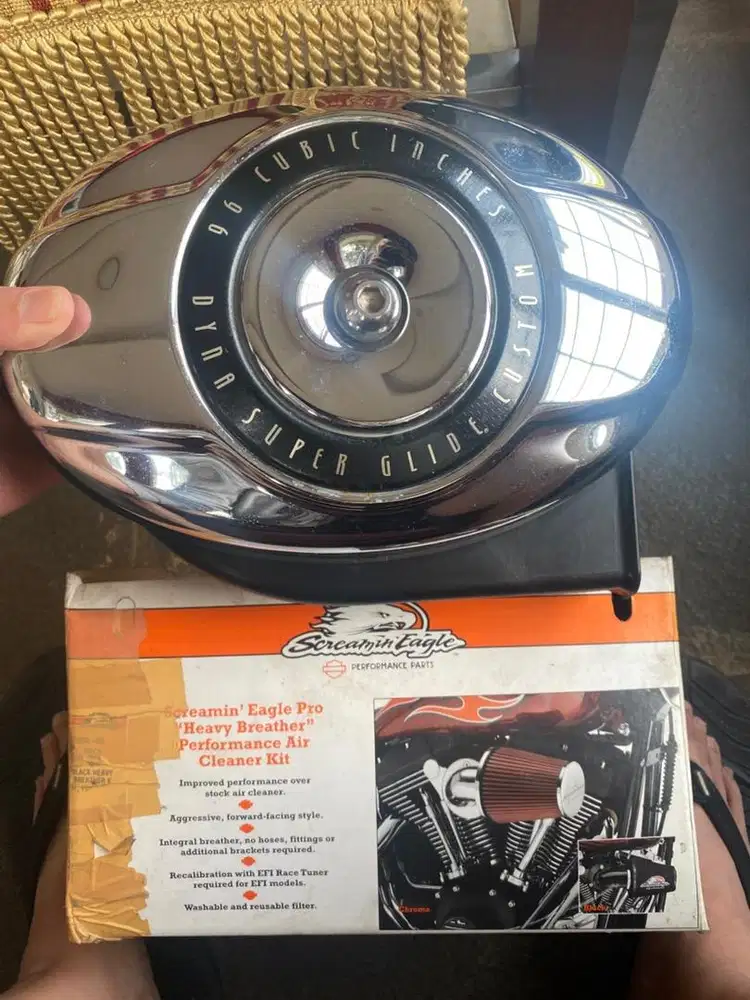 Harley Davidson Screamin' Eagle Heavy Breather Kit