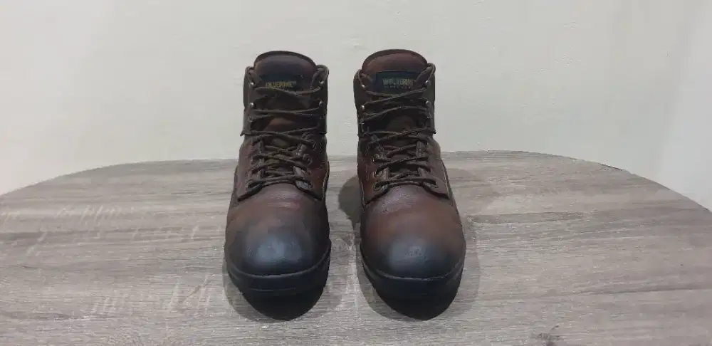 Sepatu boots Wolverine Durashocks