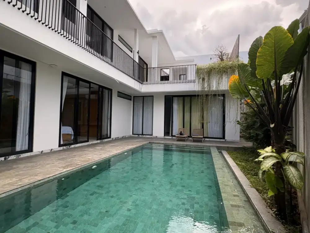 4 Bedroom Villa for sale in Kerobokan, Bali