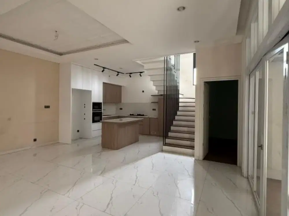 Rumah 2lt+attic 8x15 120m 4KT Cluster Yarra JGC Jakarta Garden City